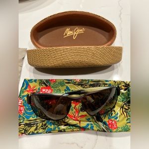 Maui Jim Sunglasses MD-249-19M Black Corral Polarized